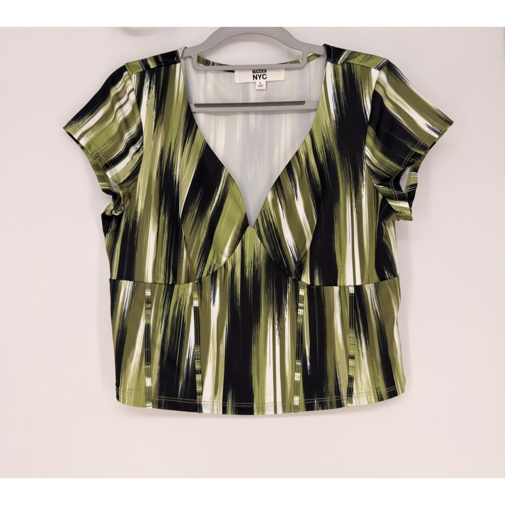 Madden Top Womens Large Green Black Abstract Stripe Crop Gorpcore Indie Babydoll